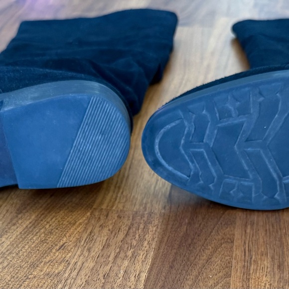 Cougar Black Heeled Carla Waterproof Suede Boots with Slouchy Design - Picture 8 of 8